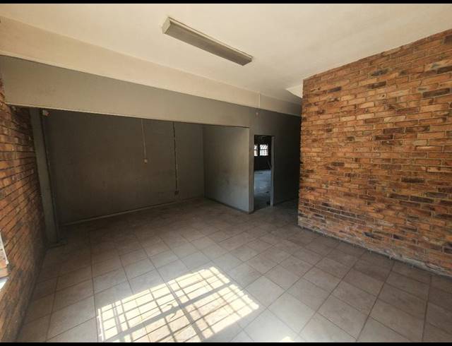 INDUSTRIAL PROPERTY TO RENT IN HENNOPS PARK INDUSTRIAL